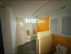 Kingston Terrace (D14), Retail #604865041